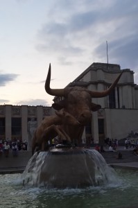 Taurus, Eiffel Tour, Paris